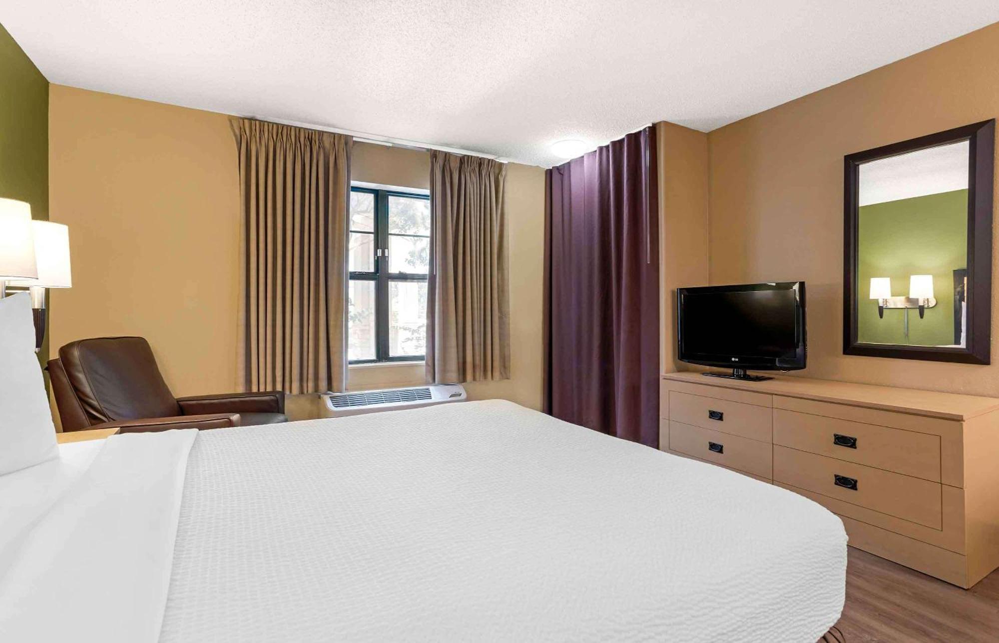 Extended Stay America Suites - Houston - Med Ctr - Greenway Plaza Esterno foto